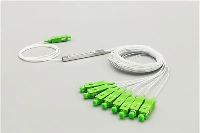 1X8 PLC rozbočovač optických vlákien